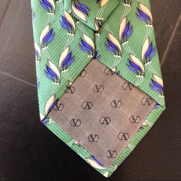 Valentino Lustrous Cravatte Men’s Silk Tie - Picture 7 of 8